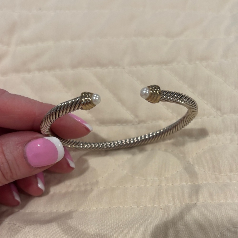 Elegant Silver and Gold Women's Bracelet